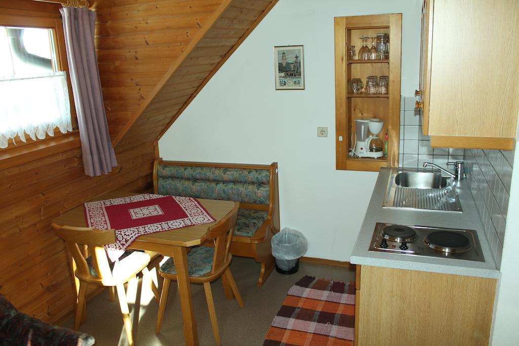 Appartement Pension Grasser Bad Kleinkirchheim Pokoj fotografie
